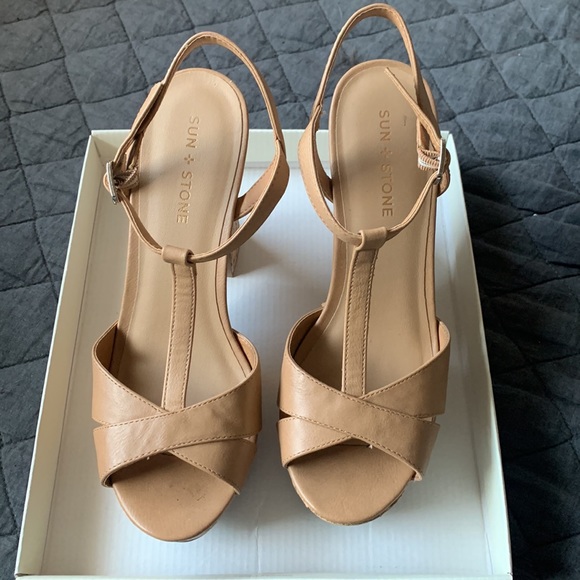 EUC T-strap Jamie sandals from Sun + Stone size 9 - Picture 4 of 7